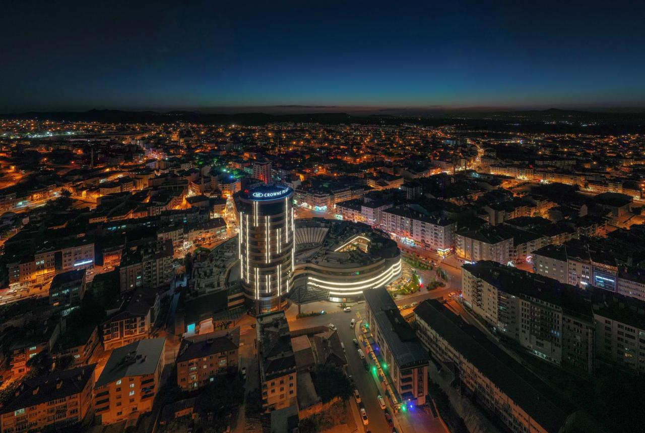 Crowne Plaza Cappadocia - Nevsehir By Ihg Hotel Exterior photo