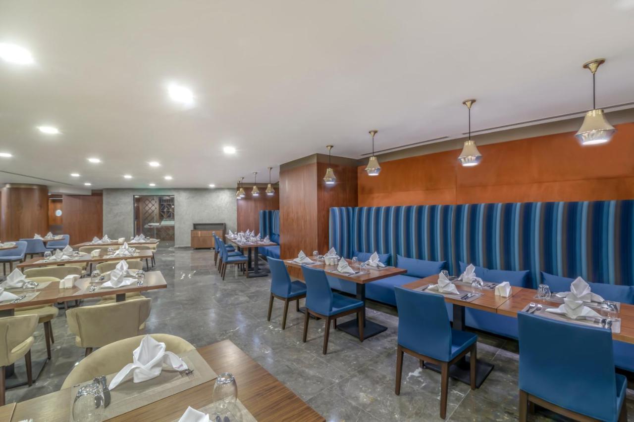 Crowne Plaza Cappadocia - Nevsehir By Ihg Hotel Exterior photo